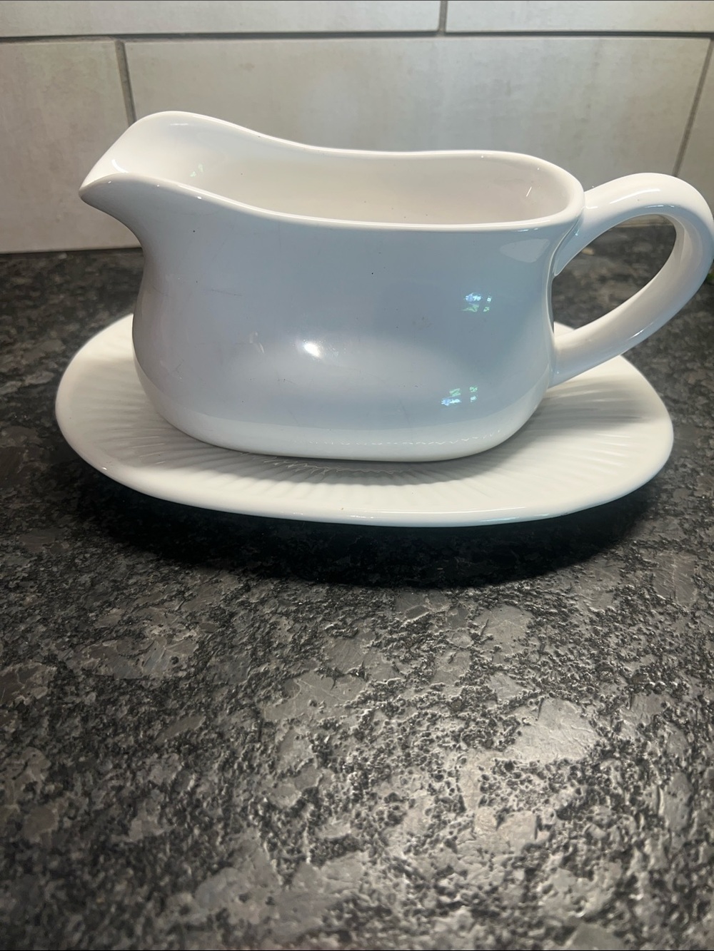 Vintage Gibson White Ceramic Gravy Boat with Underplate - exc condition